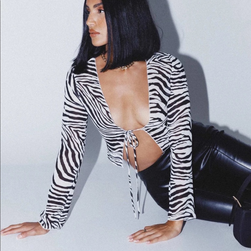 PRINCESS POLLY | DANIELLA LONG SLEEVE TOP ZEBRA XS